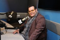 Josh Gad has lost 40 lbs on GLP-1 medication